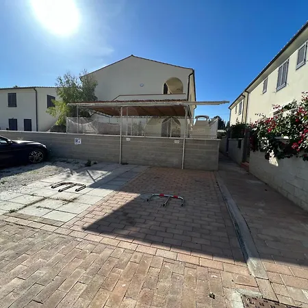 아파트 Il Polpoleo Apt In Portoazzurro *